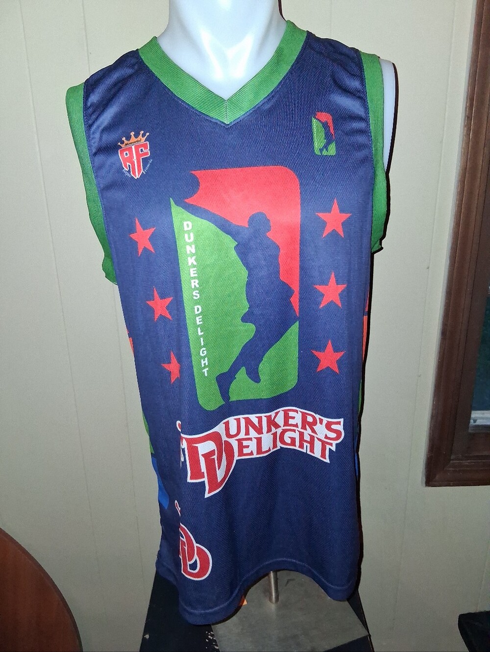 Dunker's Delight Men's Navy and Green Basketball Jersey Set